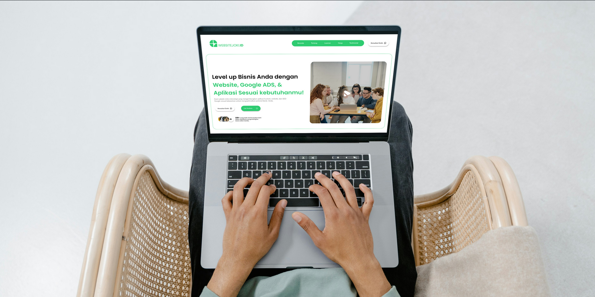 Gambar cover untuk artikel 10 Manfaat Utama Website di Era Digital untuk Bisnis Anda